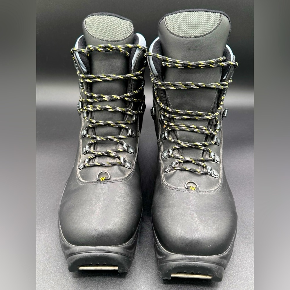 EUC KARHU X-Adventure Nordic SNS Cross Country Ski Boots Black/Silver- Hungarian